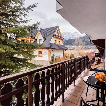 Rodzinny Tatra Giewont View Skibowki 11a By Rentilopl Apartment Zakopane