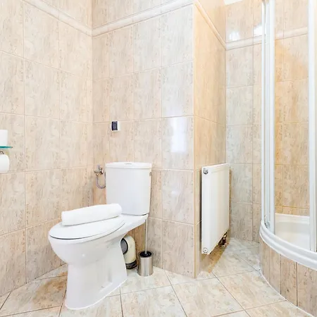 Apartament Rodzinny Tatra Giewont View Skibówki 11a By Rentilopl